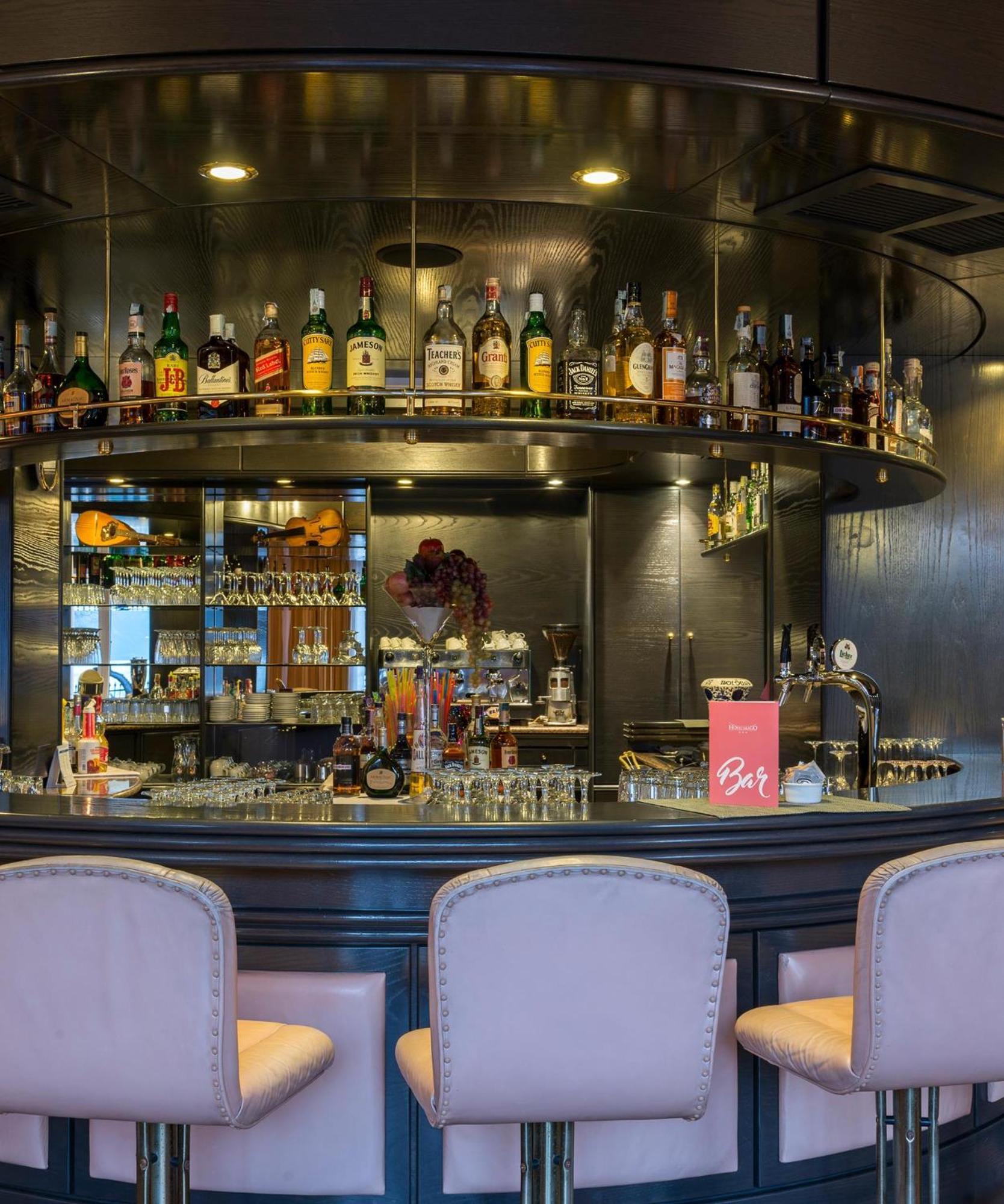 Hotel Drago - Garda Lake Collection Бренцоне-суль-Гарда Экстерьер фото